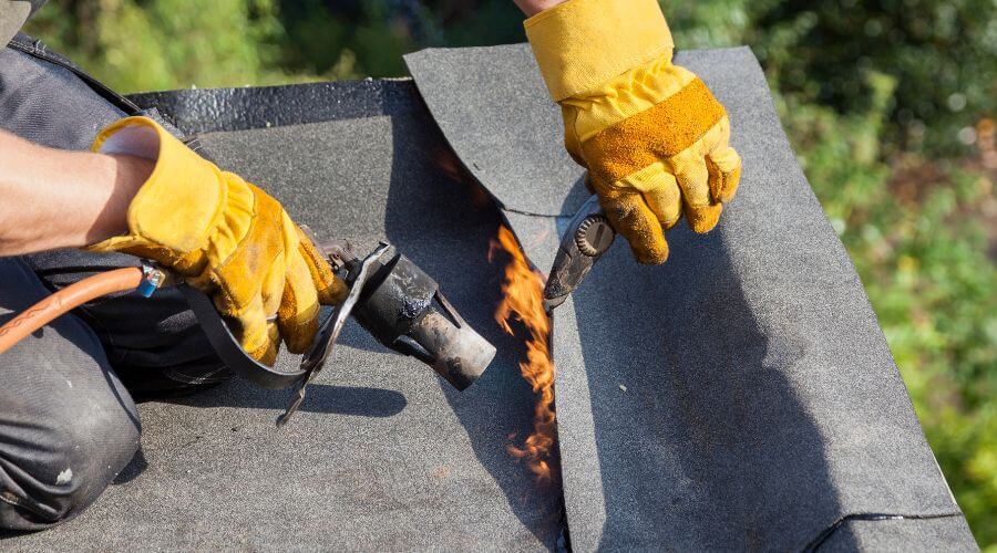 Expert Emergency Roof Repairs services in North Andover, MA